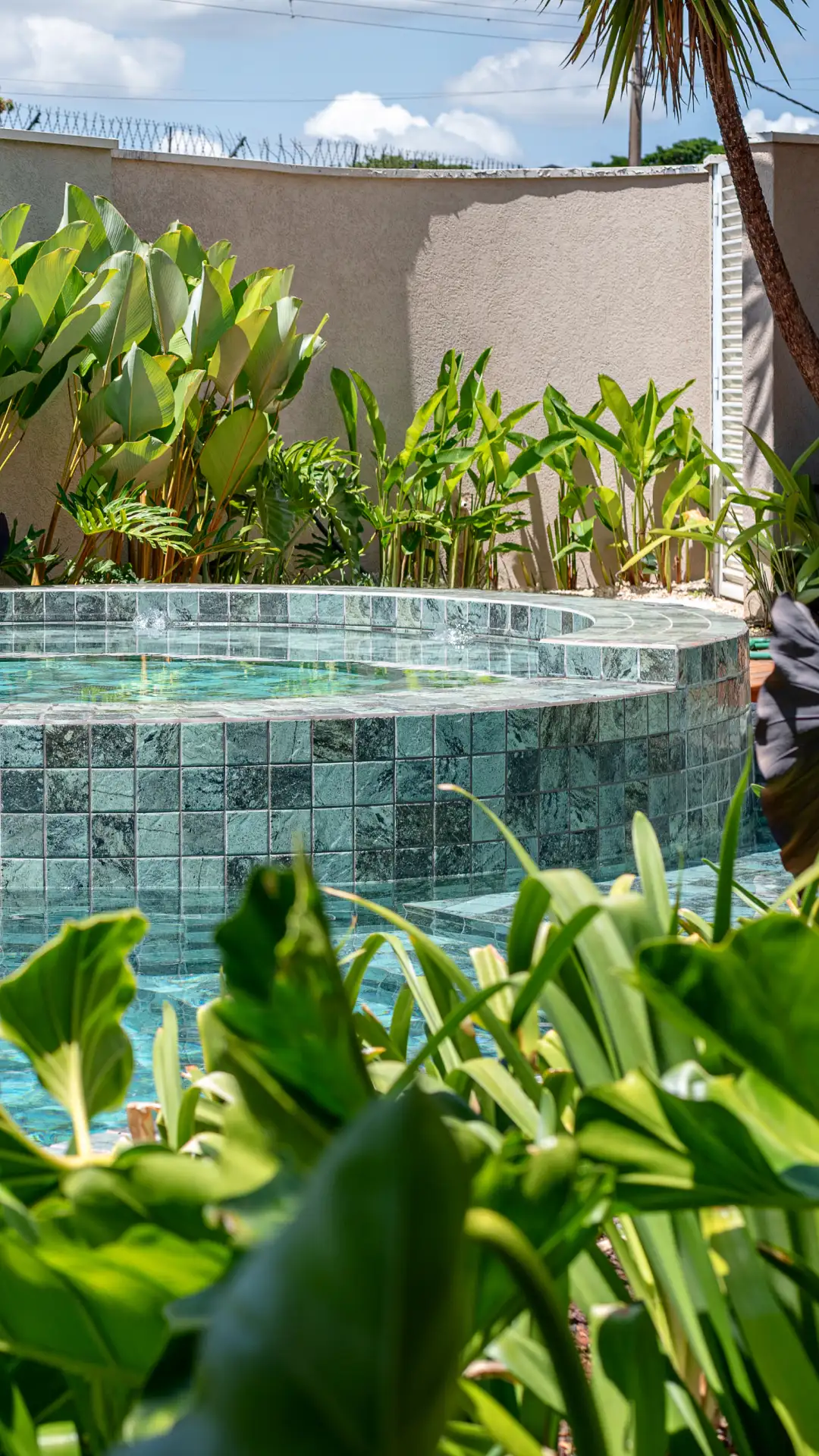 foto de uma piscina